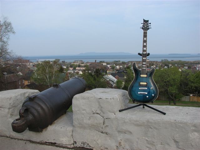 sleepinggianthammguitar.jpg
